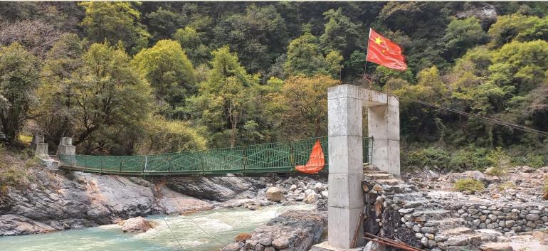 तातोपानी र रसुवागढीको वैकल्पिक नाका लामाबगर